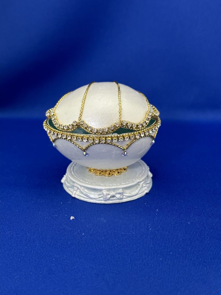 スモールチキンの卵で作成する貝の宝石箱
